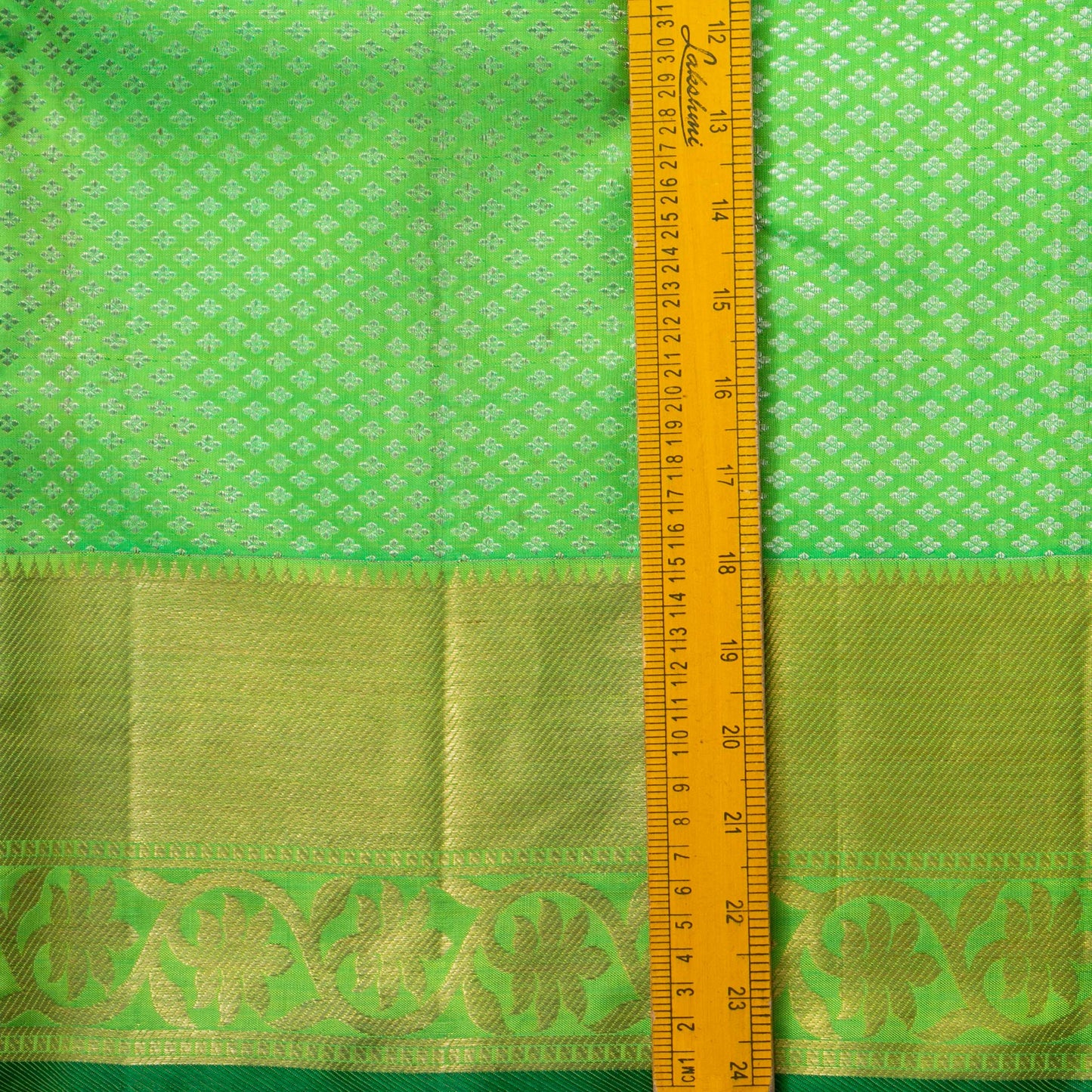 Verdant Green Kanchipuram Silk Saree With Silver Zari Jacquard For Wedding Wear PV NYC 1591