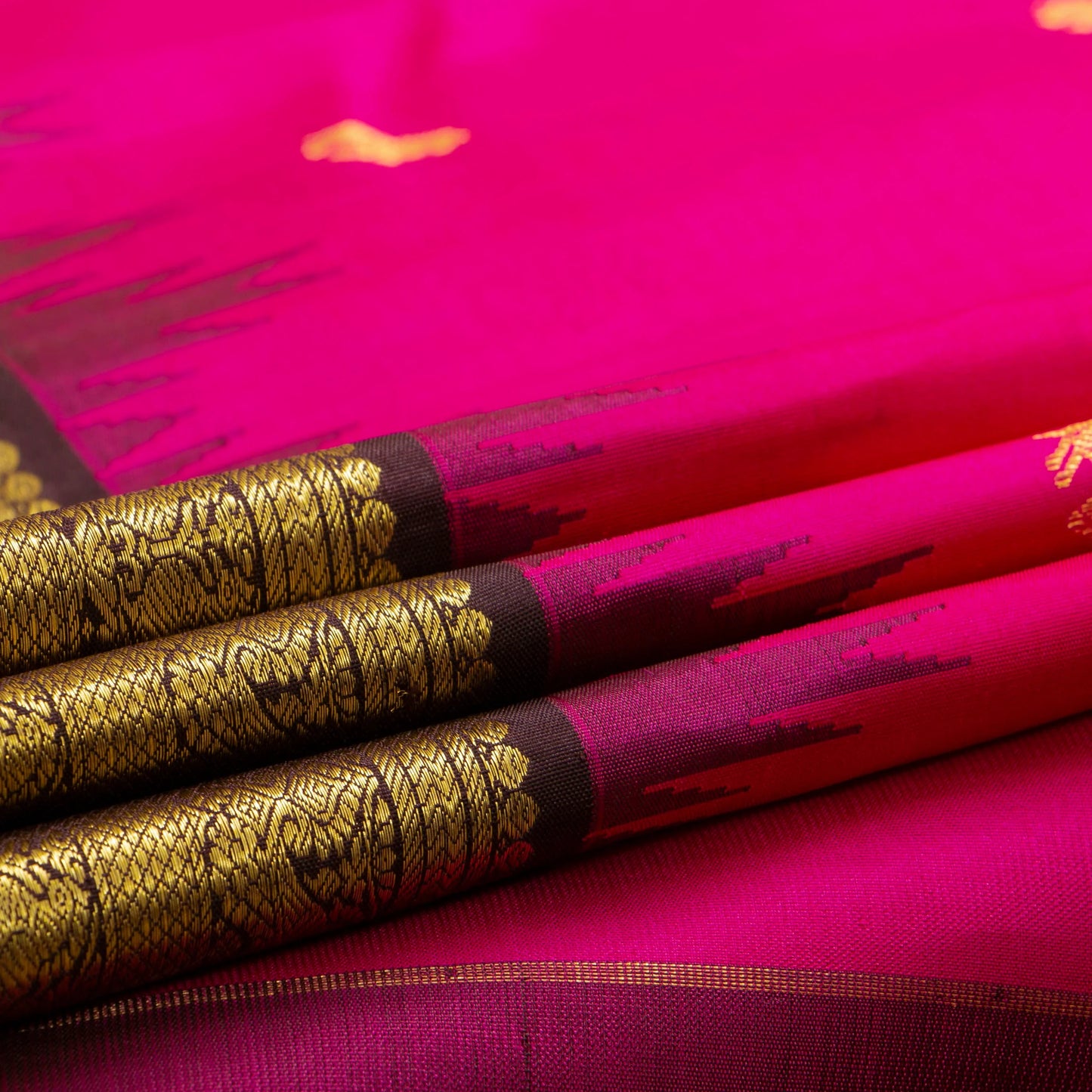 Rani Pink And Dark Brown Kanchipuram Silk Saree With Temple Korvai Border For Wedding Wear PV NYC 1717