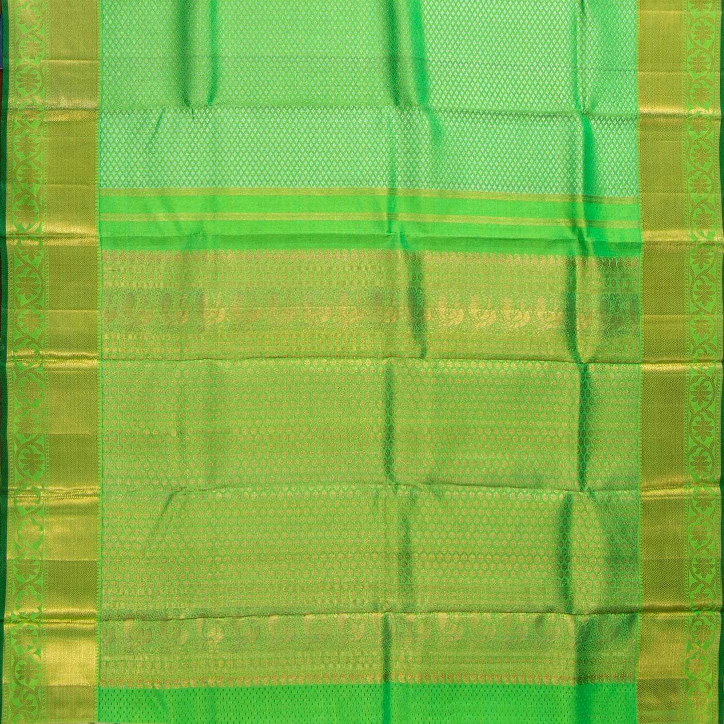 Verdant Green Kanchipuram Silk Saree With Silver Zari Jacquard For Wedding Wear PV NYC 1591