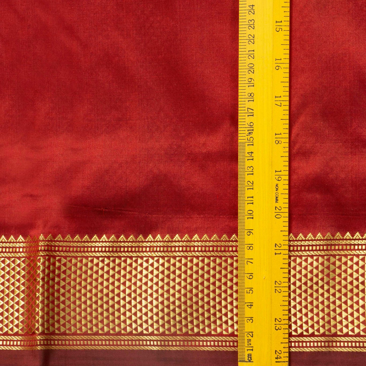 9 Yards Maroon Kanchipuram Silk Saree Handwoven Pure Silk Pure Zari For Wedding Wear PV NYC 1702