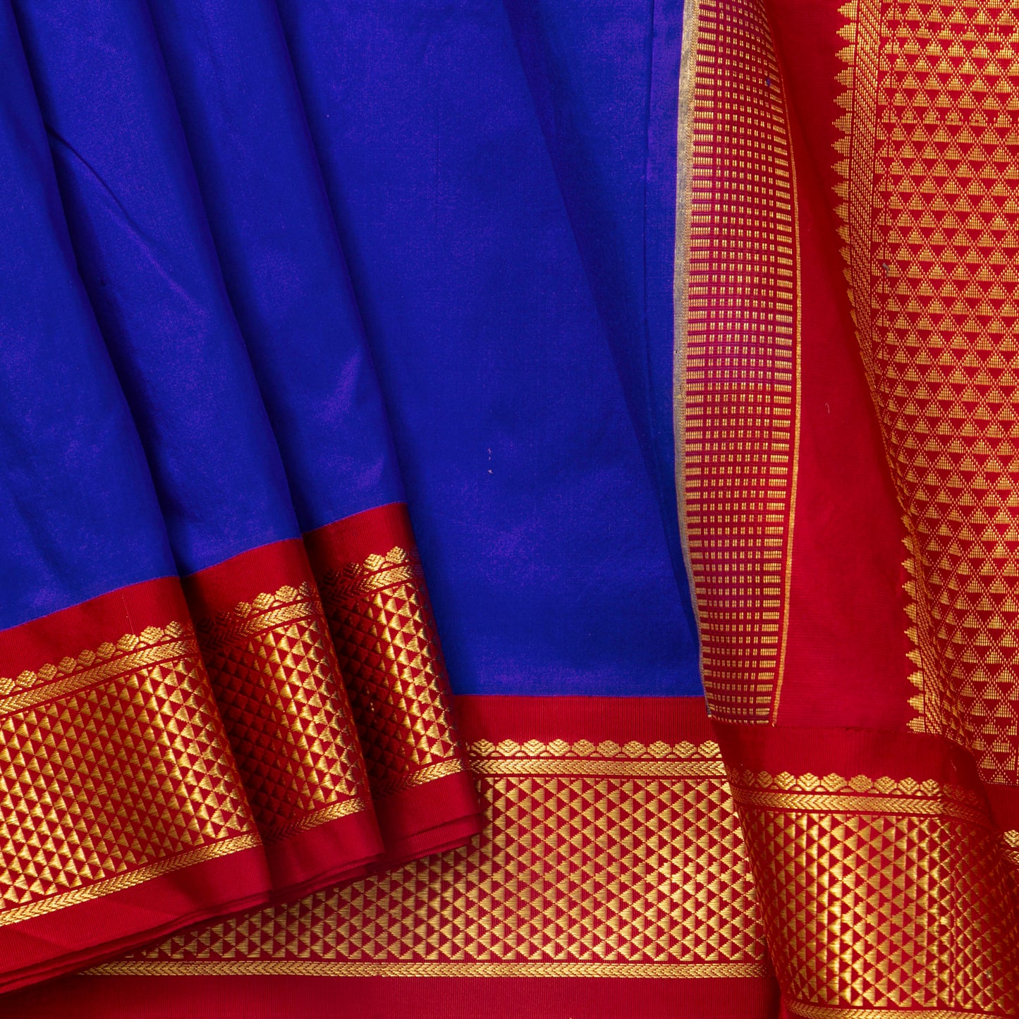 9 Yards Blue And Red Kanchipuram Silk Saree Handwoven Pure Silk Pure Zari For Wedding Wear PV NYC 1703