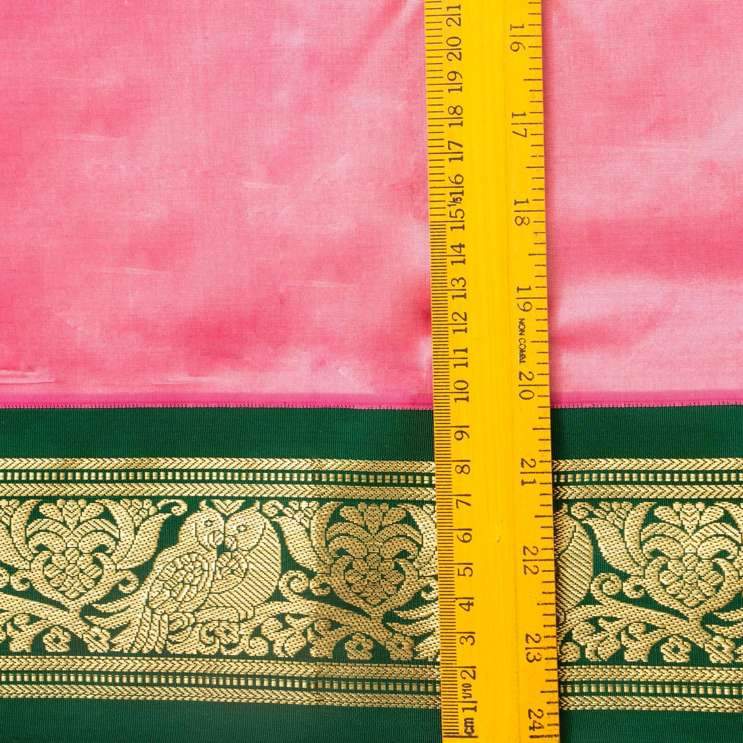 9 Yards Pink And Green Kanchipuram Silk Saree Handwoven Pure Silk Pure Zari For Wedding Wear PV NYC 1709