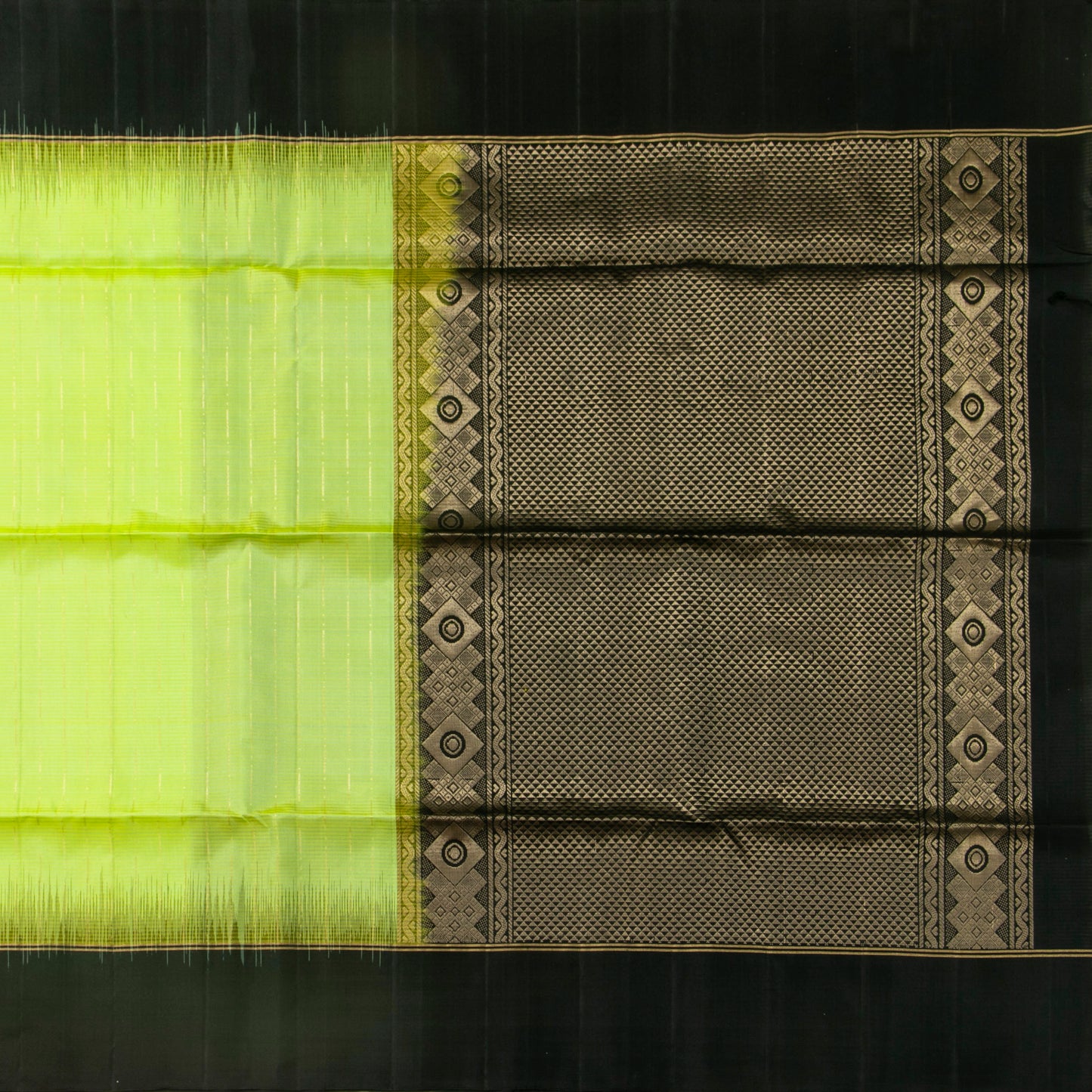 Green And Black Handwoven Soft Silk Saree Pure Silk For Festive Wear PV NYC 1689
