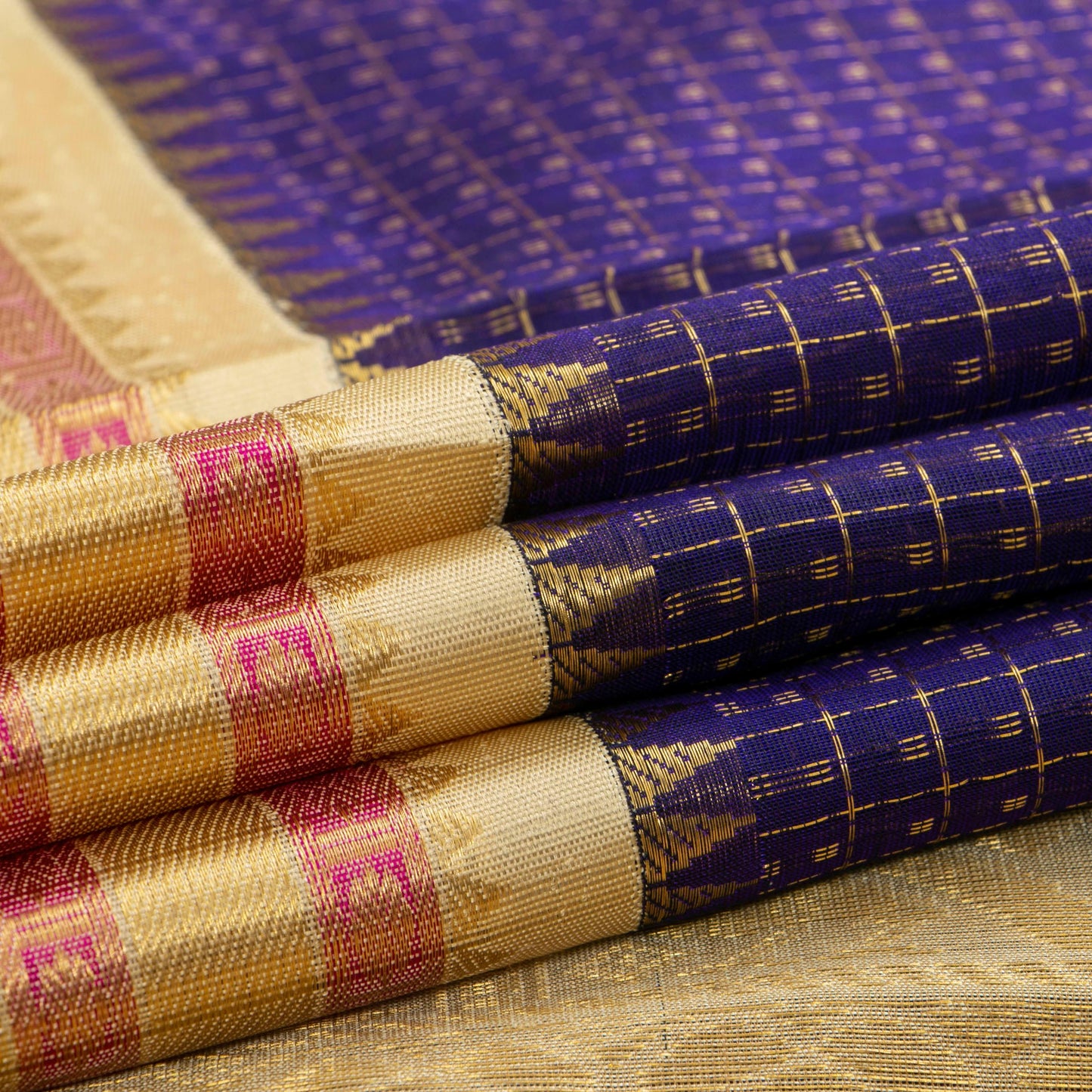 Blue and Beige Lakshadeepam Kanchi Silk Cotton Saree With Korvai Border For Festive Wear VP SC 132