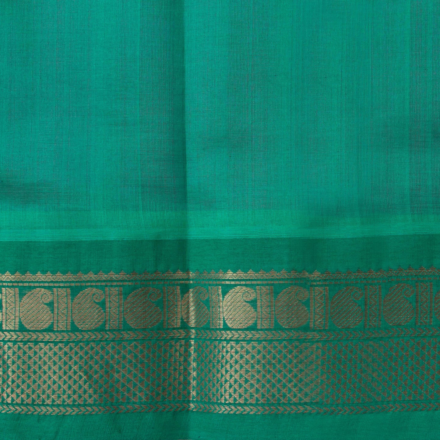 Magenta And Turquoise Green Kanchi Silk Cotton Saree With Annam Chakram Motifs For Festive Wear VP SC 160