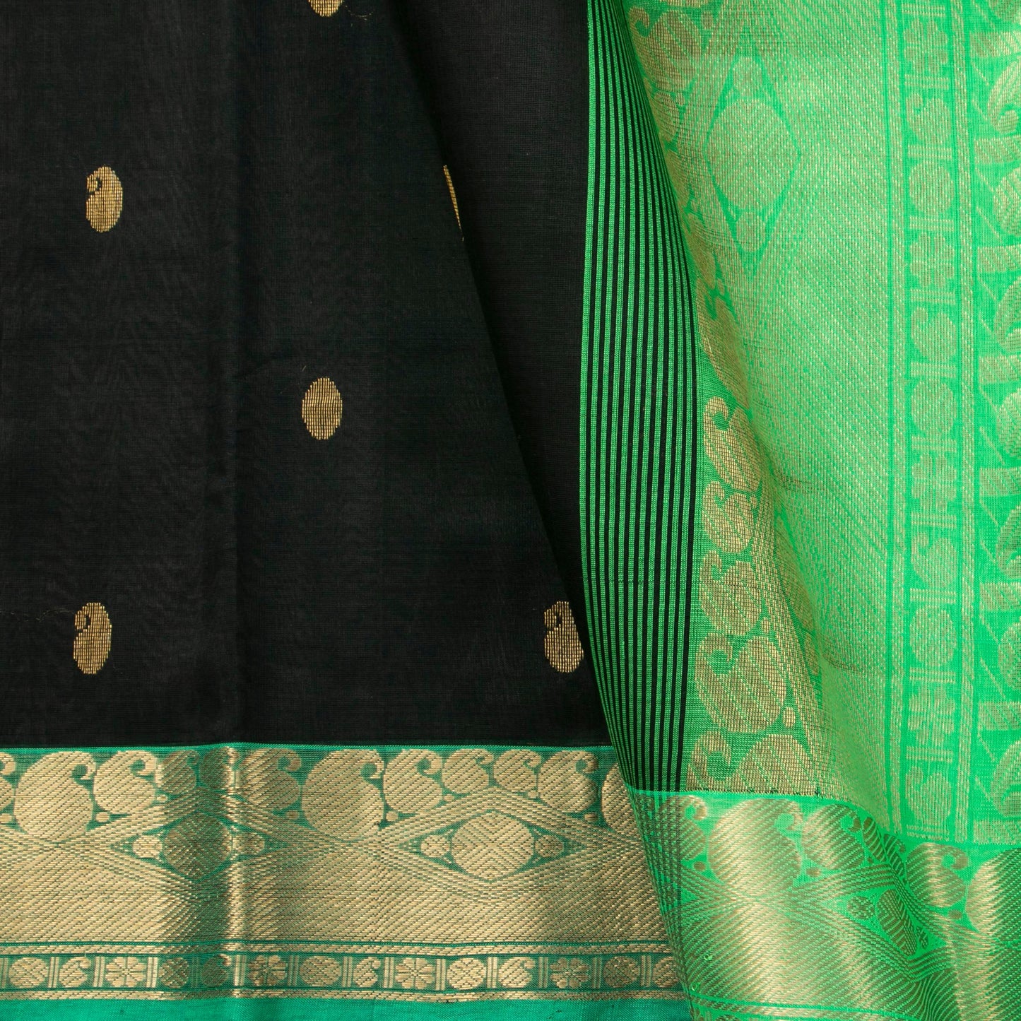 Black And Parrot Green Kanchi Silk Cotton Saree With Korvai Zari Border For Festive Wear VP SC 114