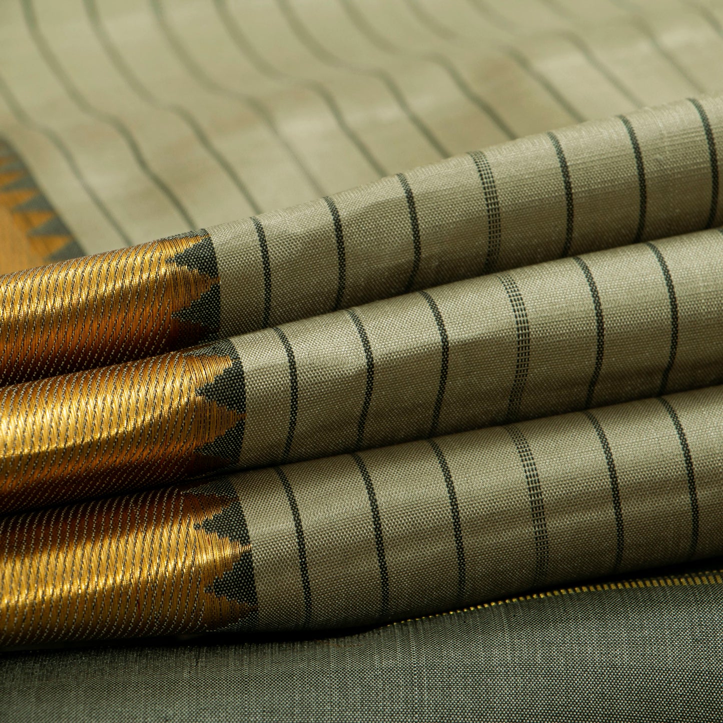 Green Kanchipuram Silk Saree For Festive Wear PV KNN 271