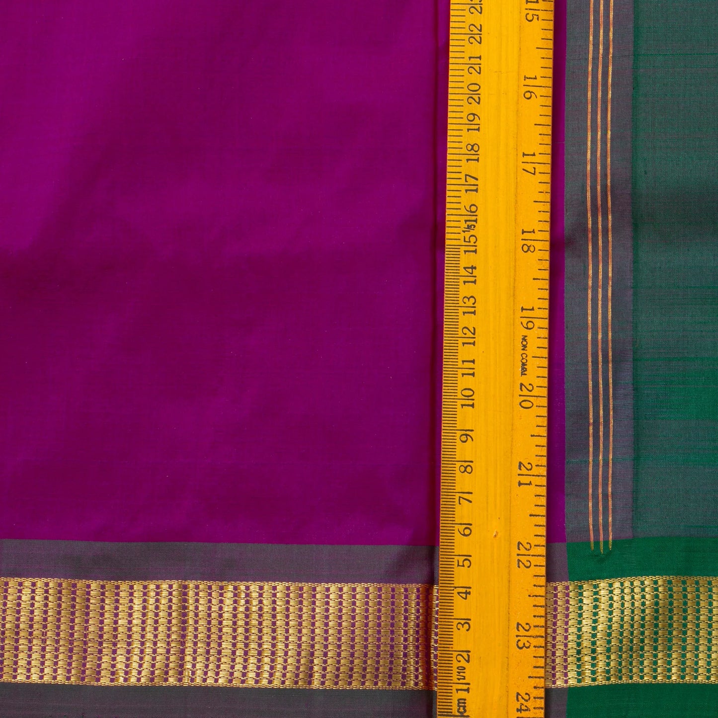 9 Yards Purple And Green Kanchipuram Silk Saree For Festive Wear PV ND 101