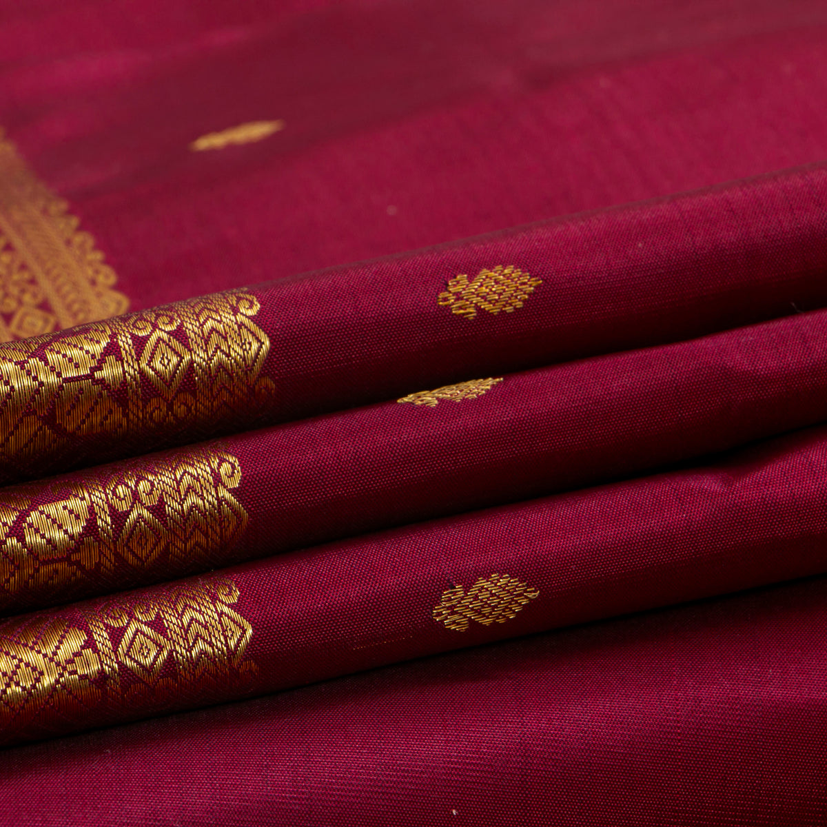 9 Yards Maroon Kanchipuram Silk Saree For Festive Wear PV VIS 117