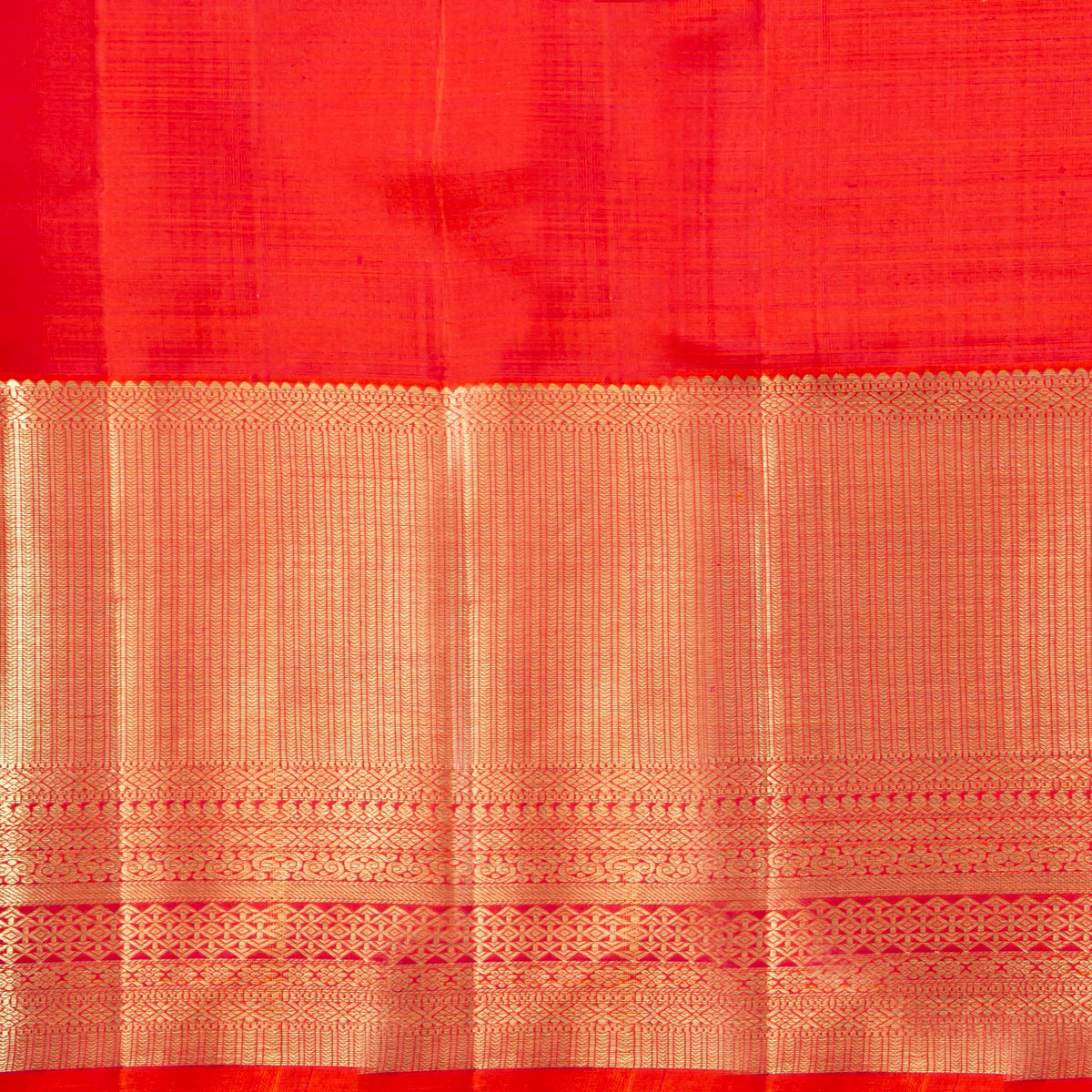 Magenta And Red Kanchipuram Silk Saree For Bridal Wear PV NYC 1949