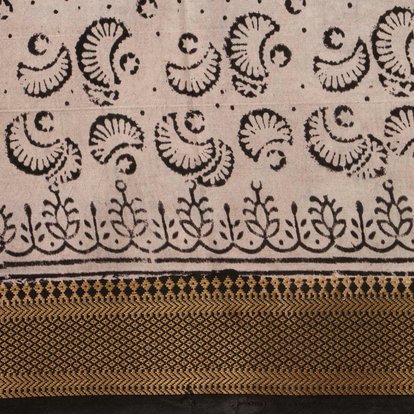 Off White Kalamkari Mangalgiri Silk Saree For Office Wear PV MG 105