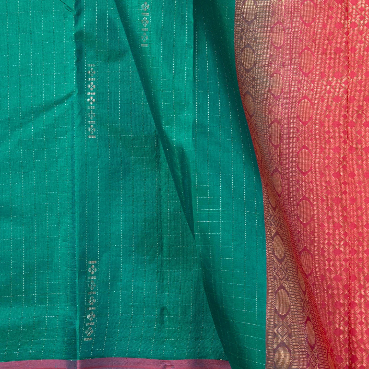 Green And Pink Borderless Kanchipuram Soft Silk Saree For Festive Wear PV RSP 194