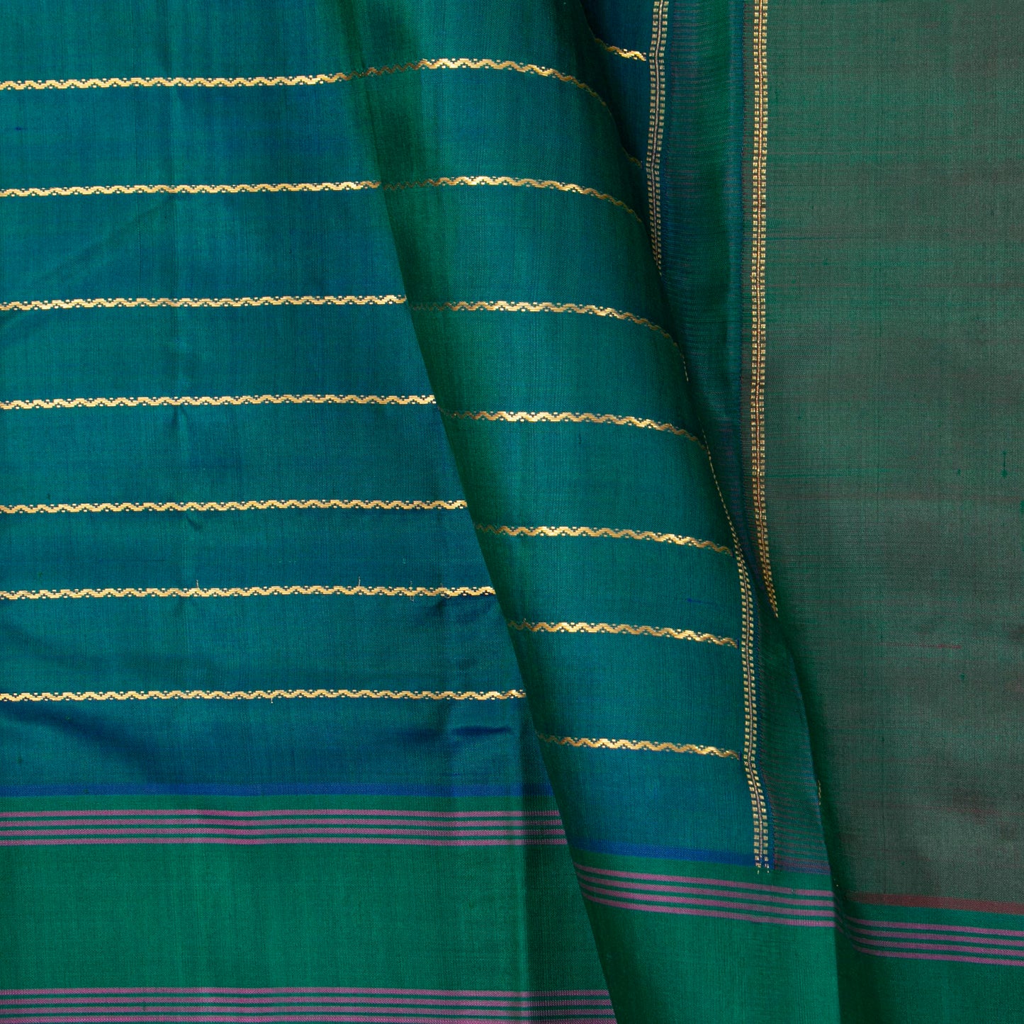 Green Dual Shade Kanchipuram Silk Saree With Veldhari Stripes For Festive Wear PV ABI 50981