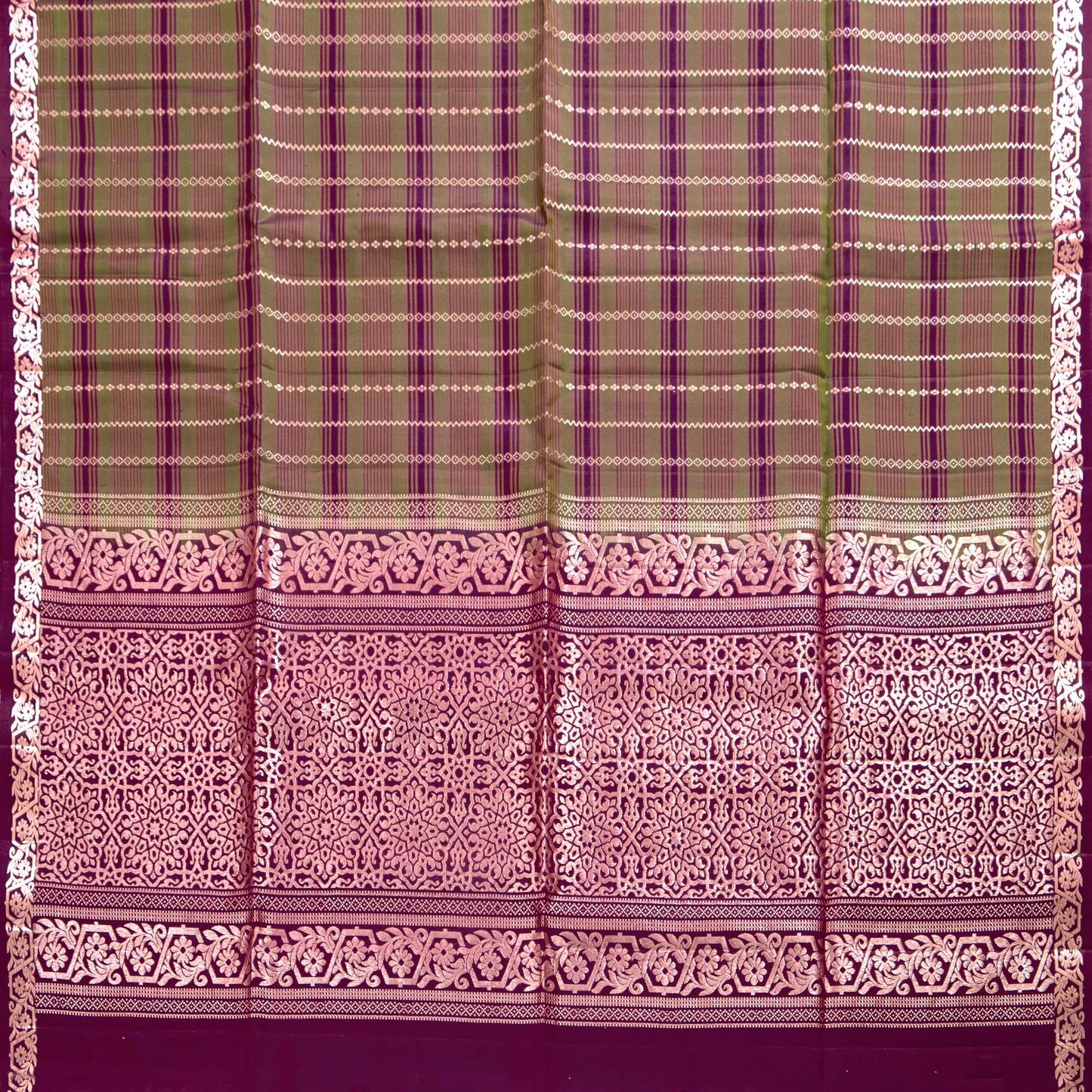 Magenta And Mehandi Green Handwoven Soft Silk Saree With Rose Gold Zari For Festive Wear PV RSP 206