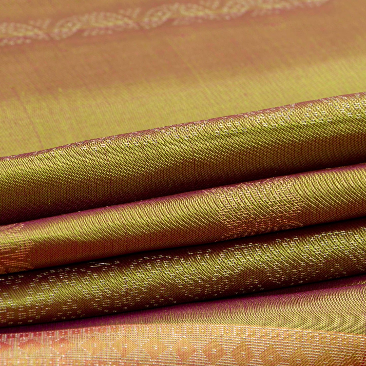 Green And Pink Borderless Kanchipuram Soft Silk Saree For Festive Wear PV RSP 169