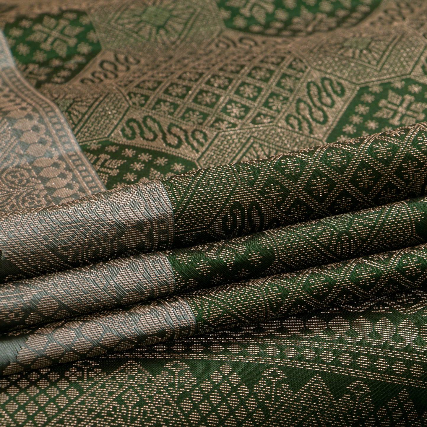 Green And Grey Kanchipuram Soft Silk Saree For Festive Wear PV RSP 165