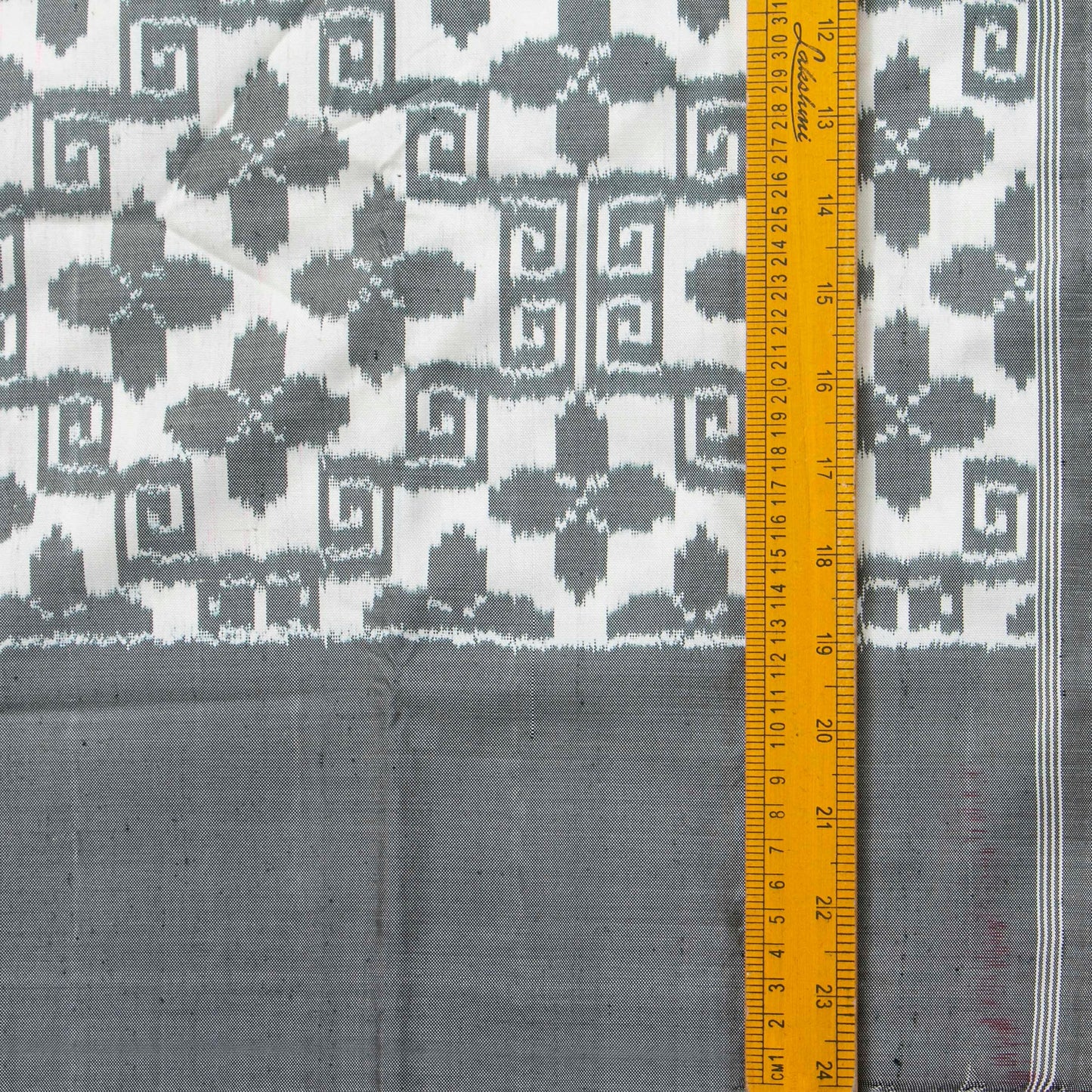 White And Grey Double Ikkat Pochampally Silk Saree Without Zari For Office Wear PIK 382