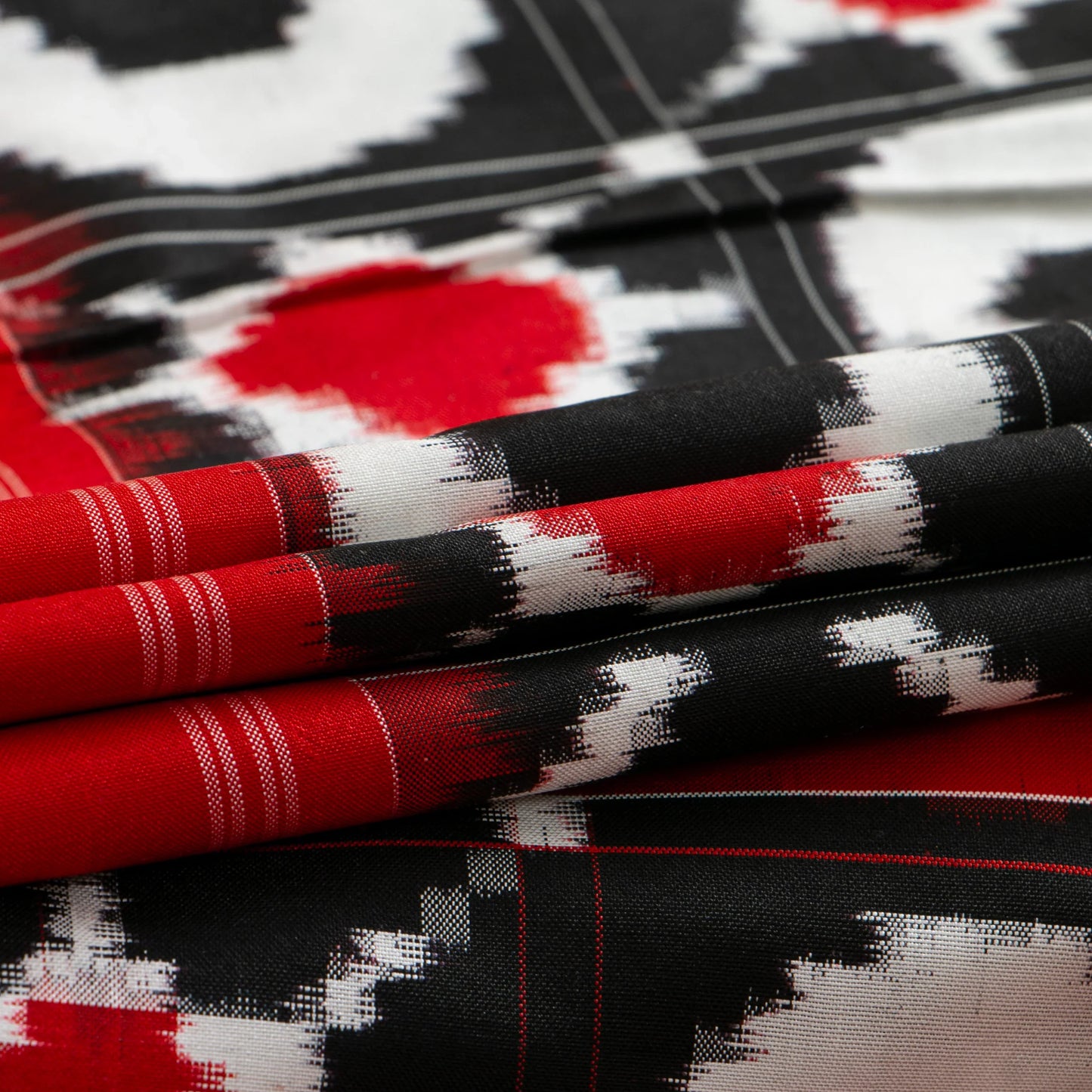 Black And Red Double Ikkat Pochampally Silk Saree Without Zari For Office Wear PIK 378