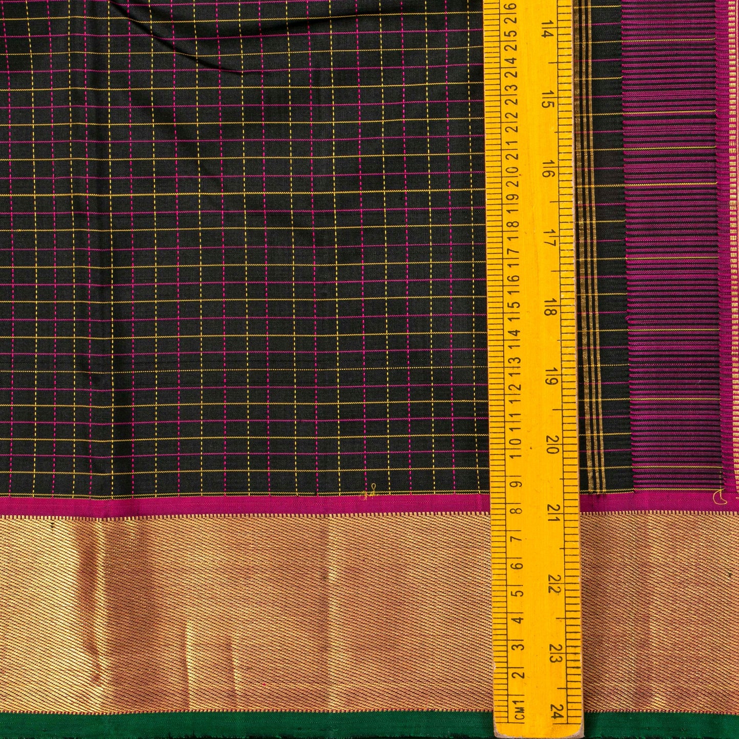 Black And Magenta Kanchipuram Silk Saree For Festive Wear PV NYC 1426 - Silk Sari - Panjavarnam PV NYC 1426