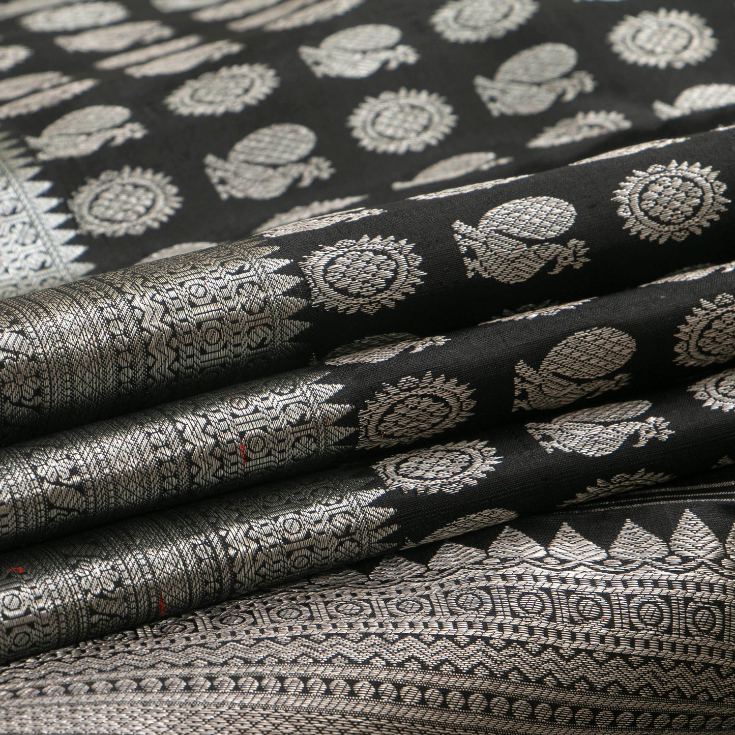 Black Kanchipuram Silk Saree With Silver Zari For Bridal Wear PV NYC 1365 - Silk Sari - Panjavarnam PV NYC 1365