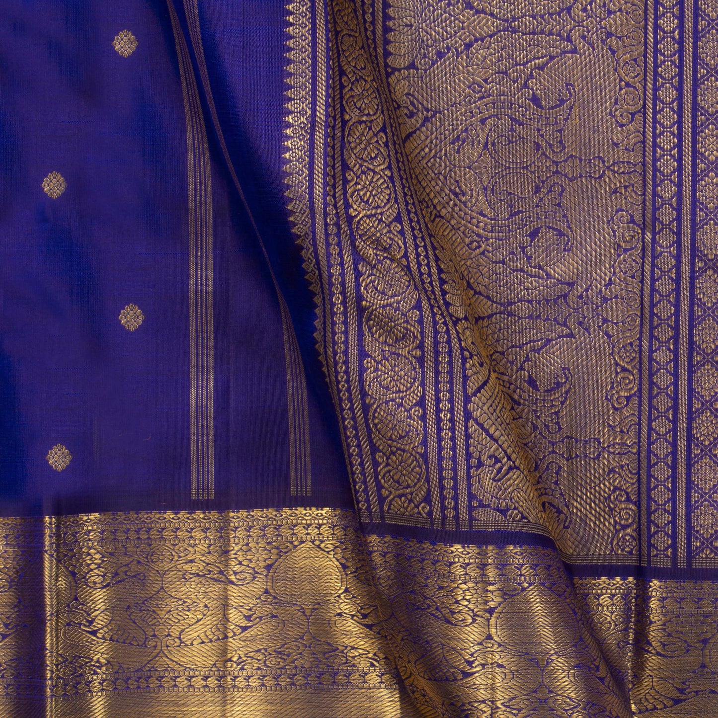 Blue Kanchipuram Silk Saree With Medium Border Handwoven Pure Silk For Wedding Wear PV 2038 - - Panjavarnam PV 2038