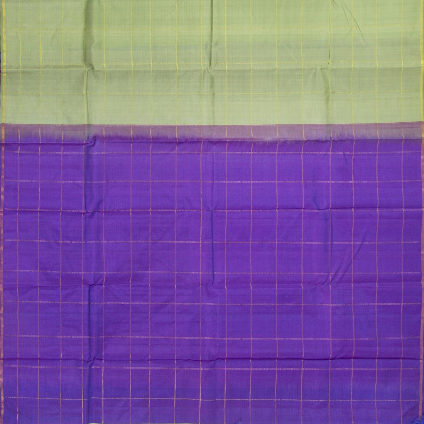 Elachi Green And Violet Kanchipuram Borderless Silk Saree Handwoven Pure Silk Pure Zari For Festive Wear PV NYC 1408 - Silk Sari - Panjavarnam PV NYC 1408