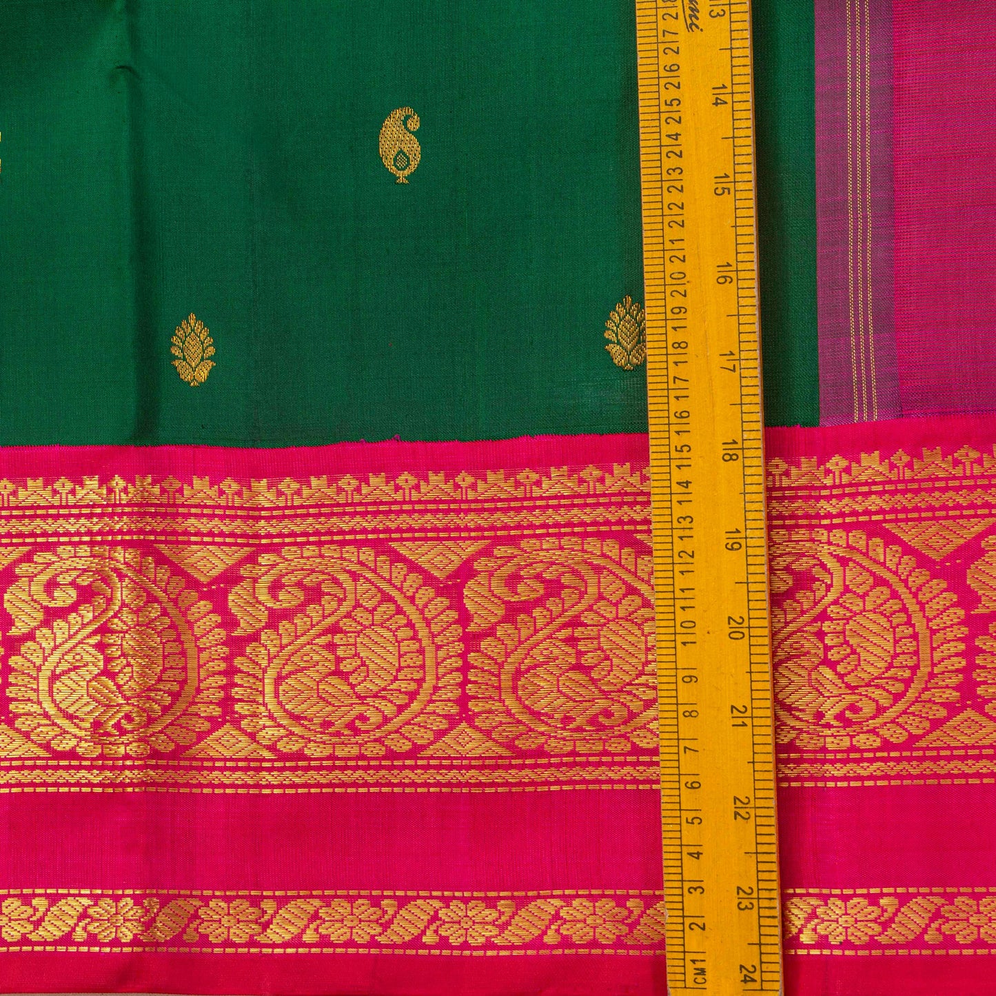Green And Pink Kanchipuram Silk Saree For Festive Wear PV NYC 1316 - Silk Sari - Panjavarnam PV NYC 1316