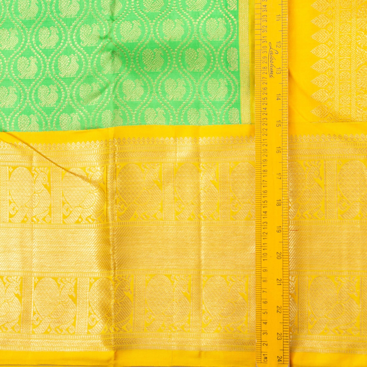 Green And Yellow Kanchipuram Silk Saree For Wedding Wear PV NYC 1381 - Silk Sari - Panjavarnam PV NYC 1381