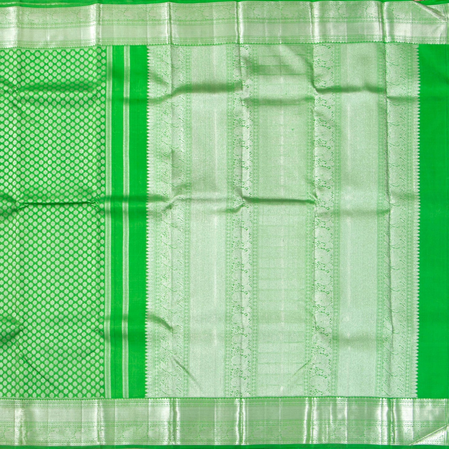 Green Kanchipuram Silk Saree For Wedding Wear PV NYC 1393 - Silk Sari - Panjavarnam PV NYC 1393