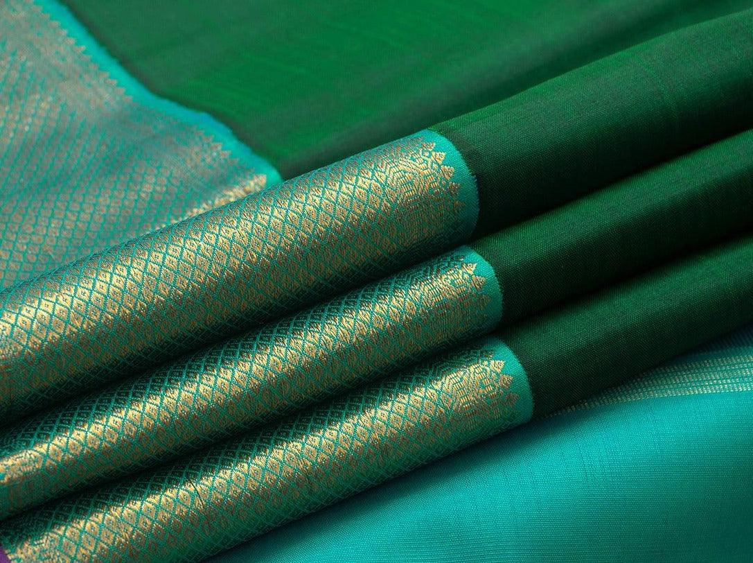 Green Kanchipuram Silk Saree With A Korvai Turquoise Blue Border Handwoven Pure Silk Pure Zari For Festive Wear PV J 850 - Silk Sari - Panjavarnam PV J 850