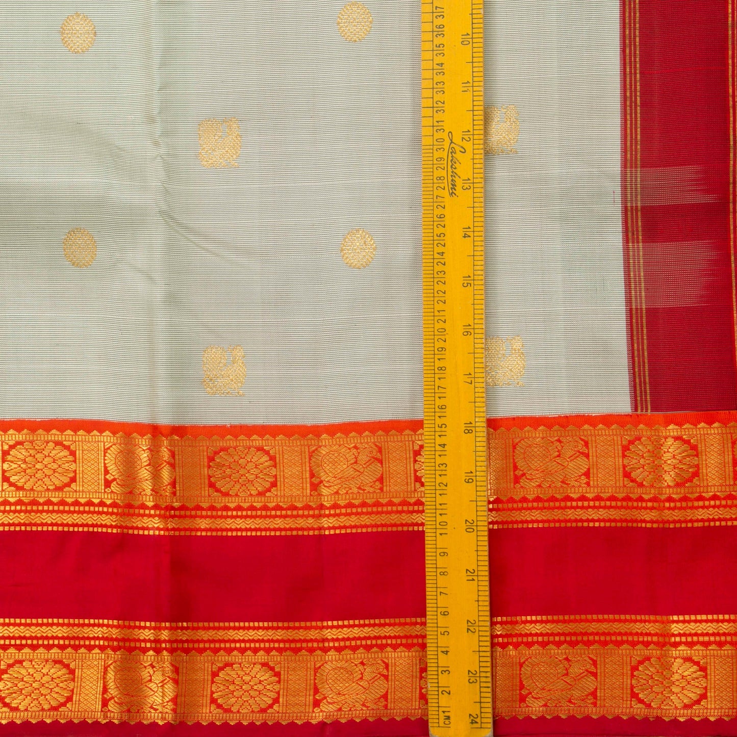 Grey And Red Kanchipuram Silk Saree With Medium Border Handwoven Pure Silk For Festive Wear PV J 4509 - Silk Sari - Panjavarnam PV J 4509