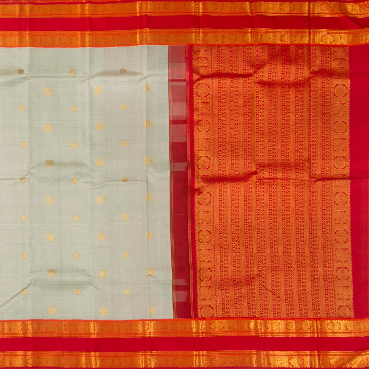 Grey And Red Kanchipuram Silk Saree With Medium Border Handwoven Pure Silk For Festive Wear PV J 4509 - Silk Sari - Panjavarnam PV J 4509