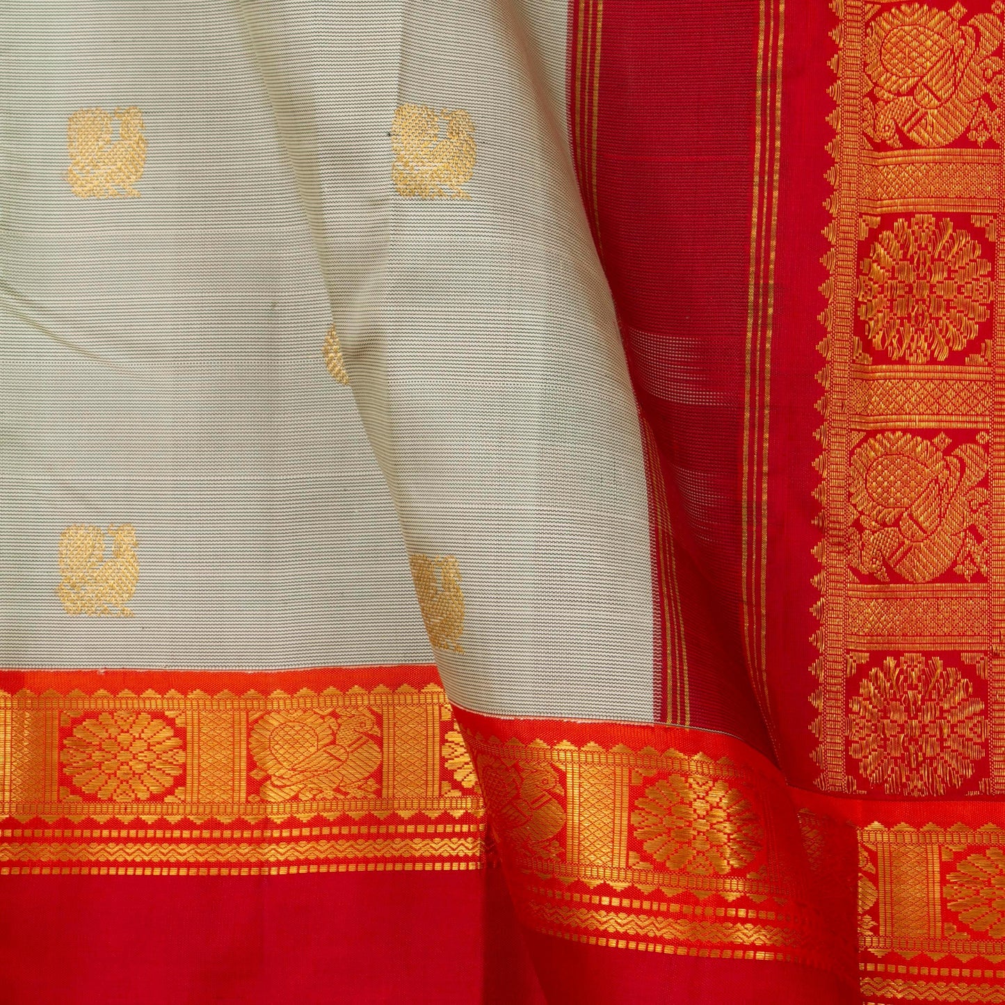 Grey And Red Kanchipuram Silk Saree With Medium Border Handwoven Pure Silk For Festive Wear PV J 4509 - Silk Sari - Panjavarnam PV J 4509