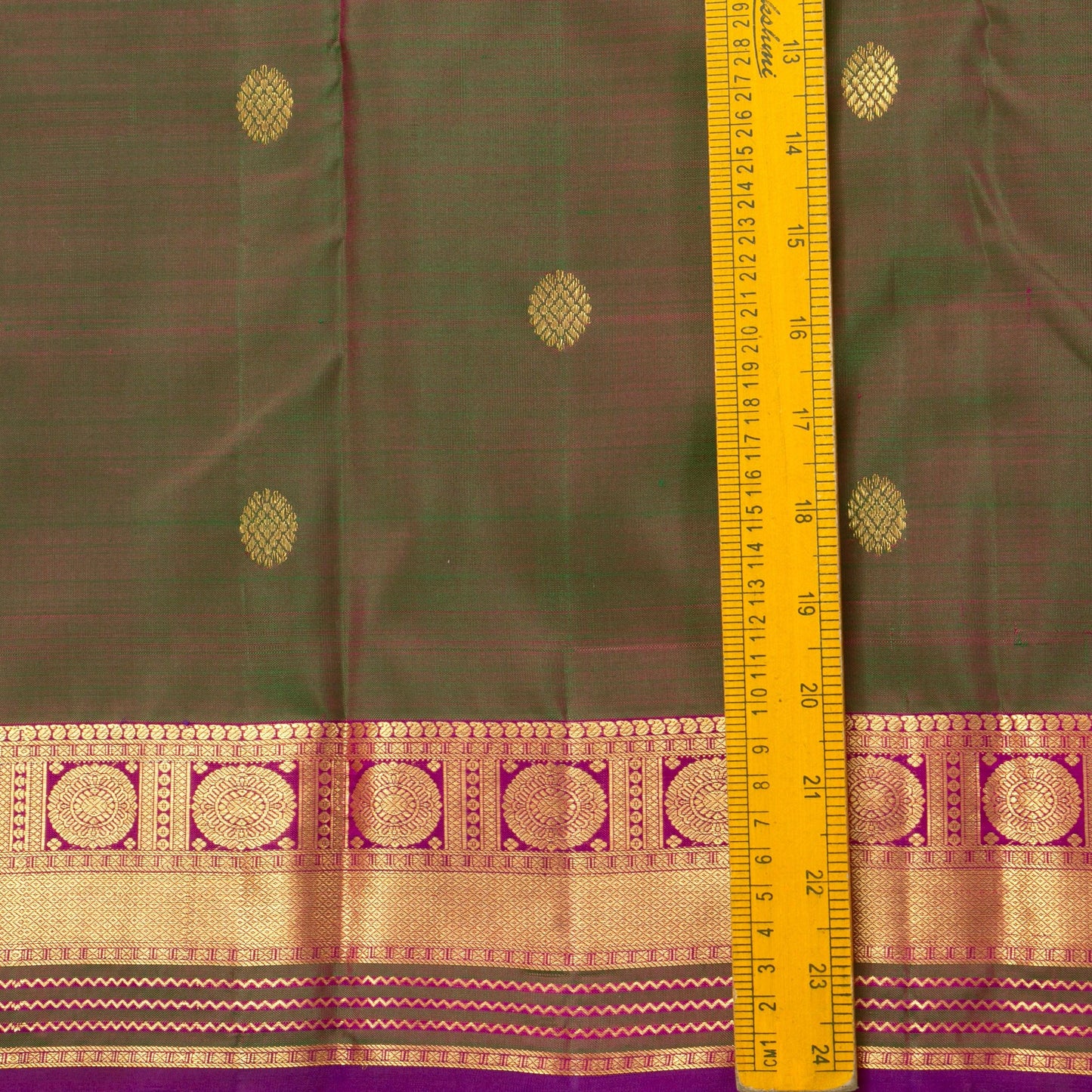 Manthulir Green And Pink Kanchipuram Silk Saree For Festive Wear PV NYC 1335 - Silk Sari - Panjavarnam PV NYC 1335
