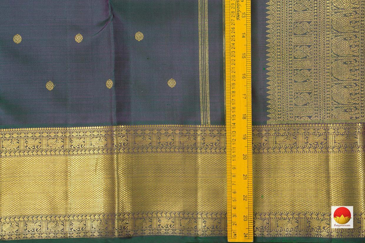 Mayilkazhuthu Green Kanchipuram Silk Saree With Medium Border Handwoven Pure Silk For Wedding Wear PV NYC 1094 - Silk Sari - Panjavarnam PV NYC 1094