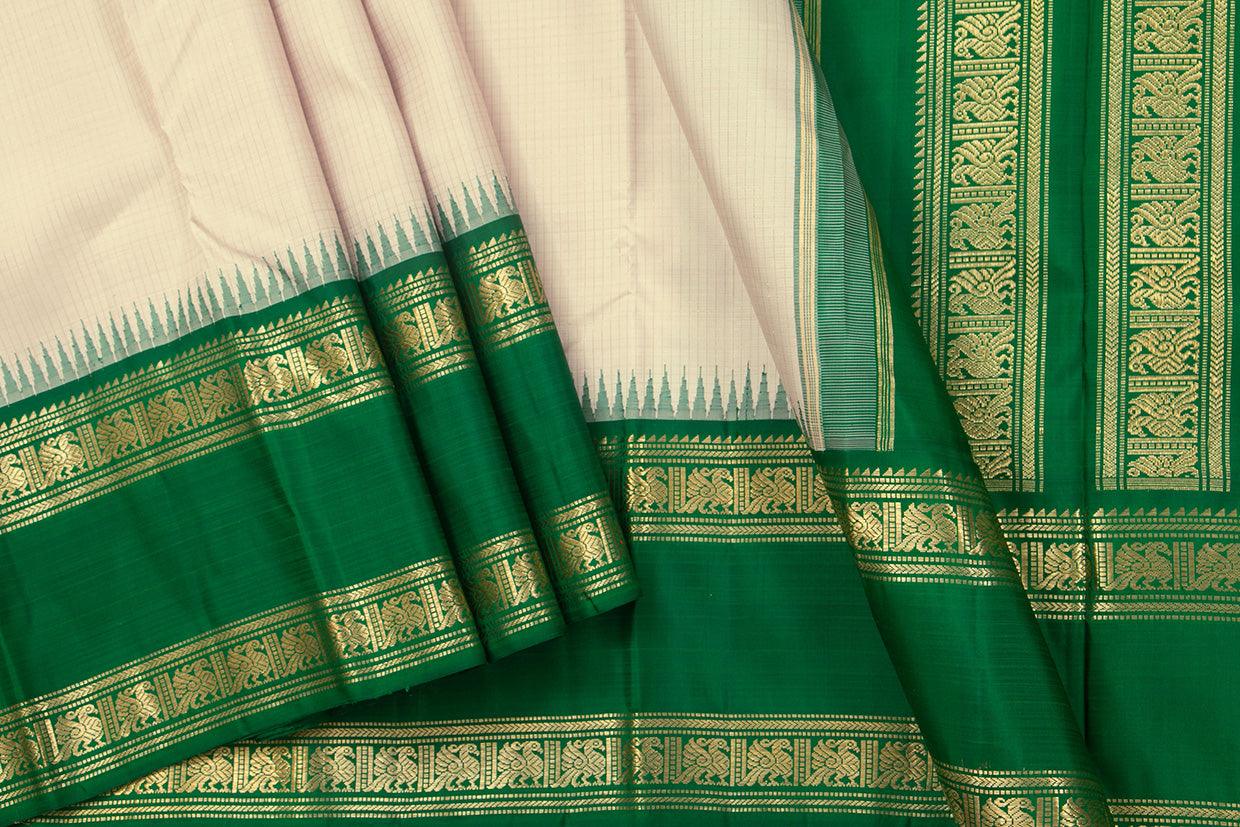 Off White And Green Kanchipuram Silk Saree With Medium Border Handwove Panjavarnam