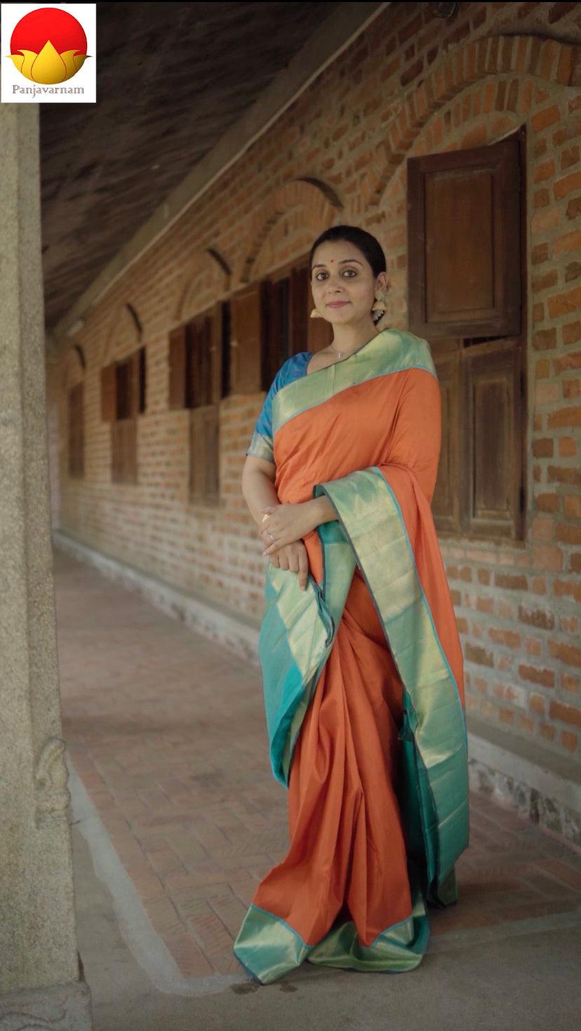 Orange And Sea Green Kanjivaram Silk Saree With Medium Border Handwoven Pure Silk For Festive Wear PV J 2955 - Silk Sari - Panjavarnam PV J 2955