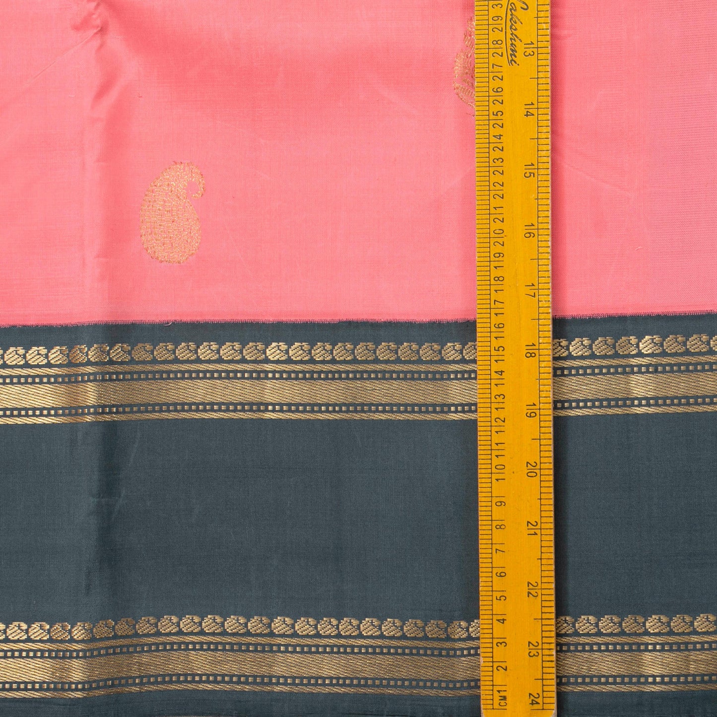 Pink And Grey Kanchipuram Silk Saree For Wedding Wear PV NYC 1480 - Silk Sari - Panjavarnam PV NYC 1480