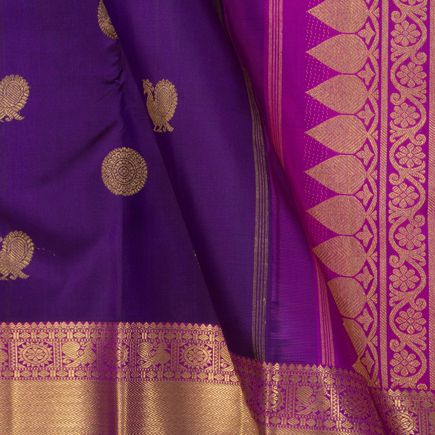 Purple And Magenta Kanchipuram Silk Saree Handwoven Pure Silk Pure Zari For Festive Wear PV GTA 98 - Silk Sari - Panjavarnam PV GTA 98