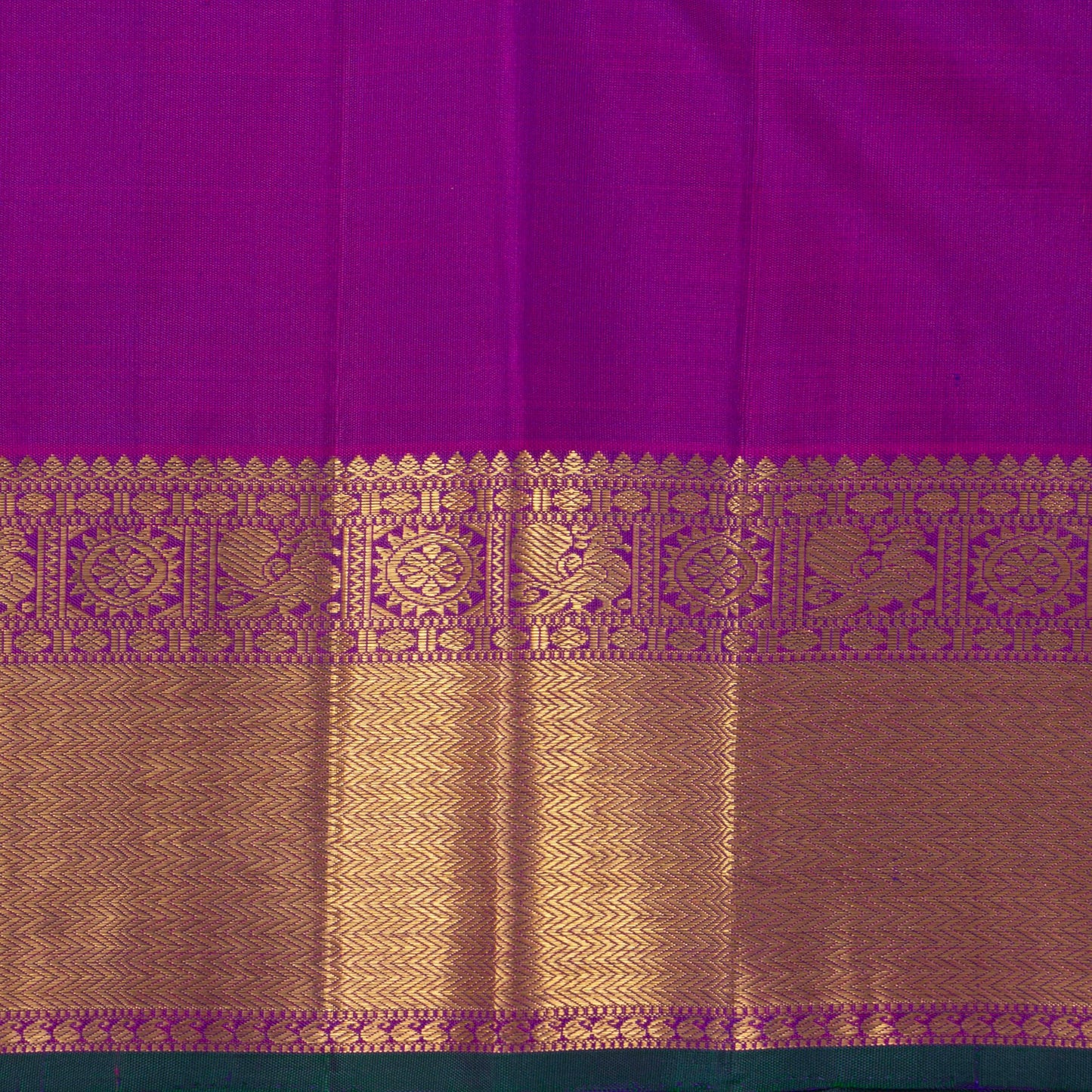 Purple And Magenta Kanchipuram Silk Saree Handwoven Pure Silk Pure Zari For Festive Wear PV GTA 98 - Silk Sari - Panjavarnam PV GTA 98