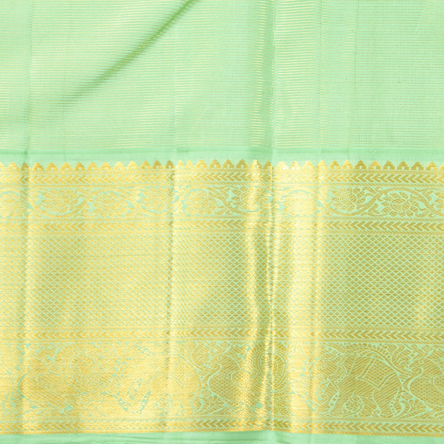 Red And Green Kanchipuram Silk Saree For Wedding Wear PV NYC 1498 - Silk Sari - Panjavarnam PV NYC 1498