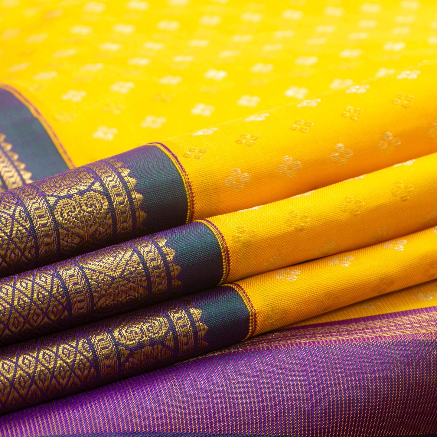 Yellow And Green Kanchipuram Silk Saree For Wedding Wear PV NYC 1396 - Silk Sari - Panjavarnam PV NYC 1396