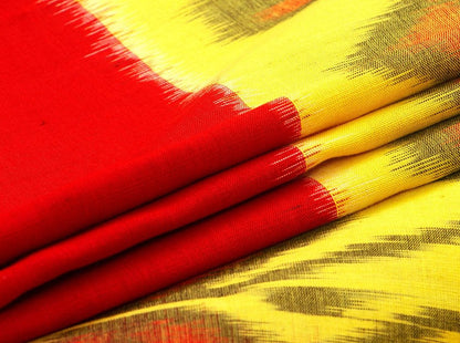 Yellow And Red Pochampally Ikkat Cotton Saree Handwoven SC 136 - Cotton Saree - Panjavarnam