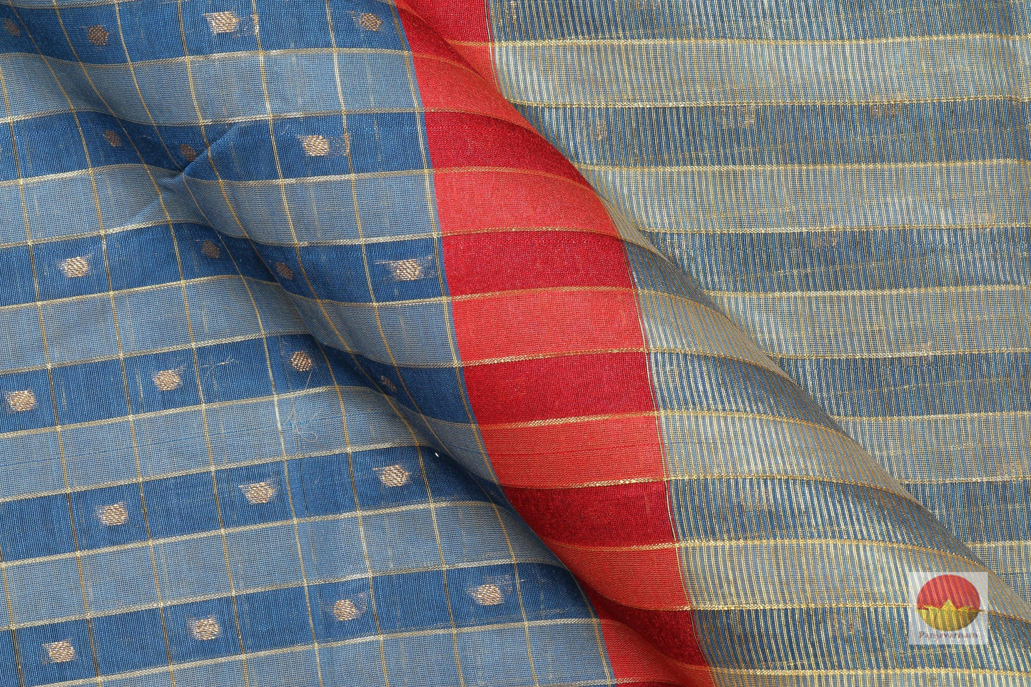 fabric detail of yarn in banarasi silk cotton saree