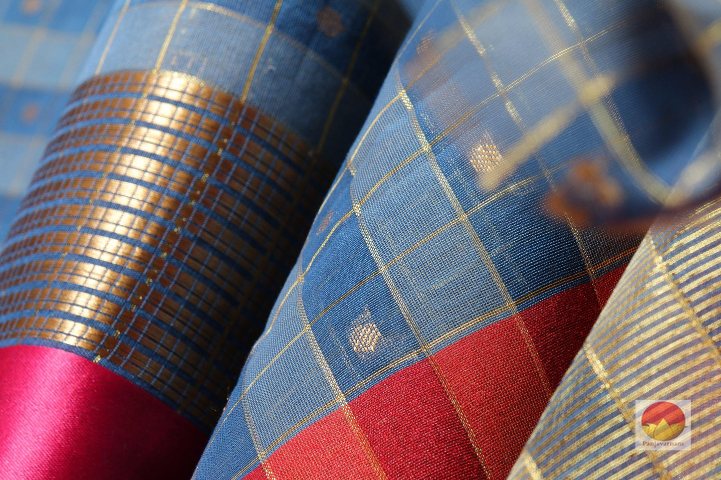fabric detail of yarn in banarasi silk cotton saree