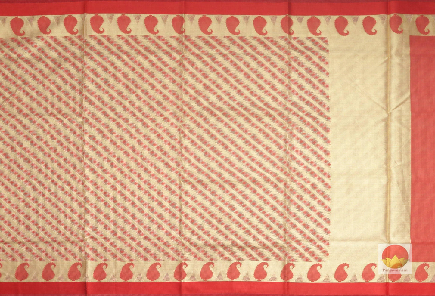 body and pallu of banarasi silk cotton saree
