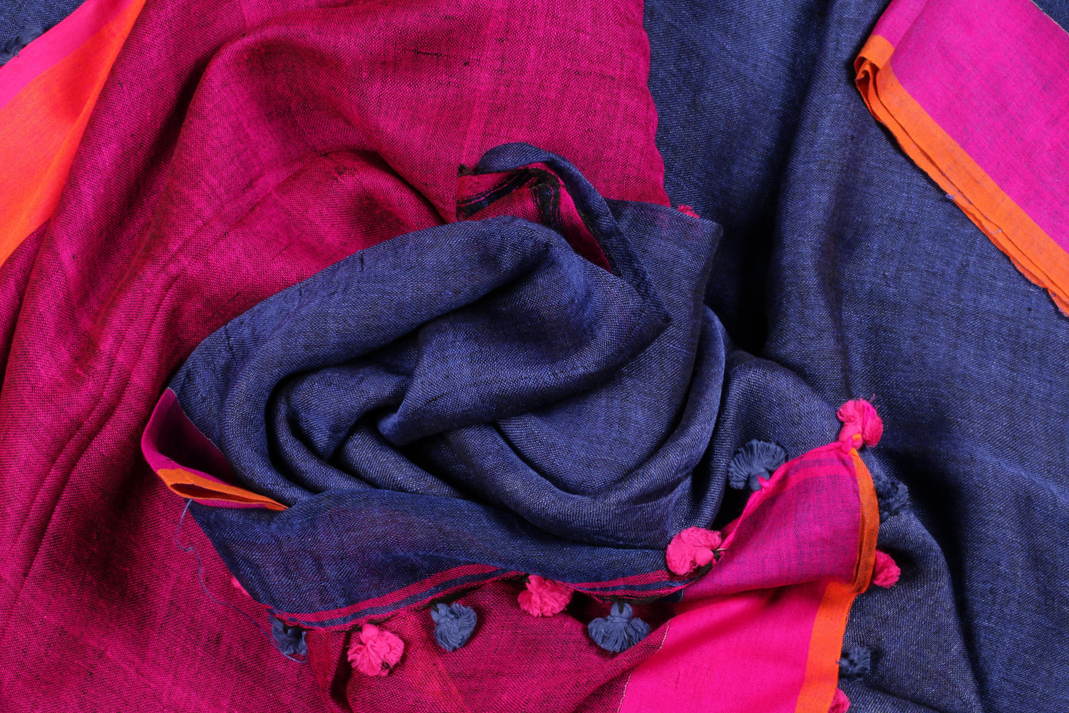 Buy Handwoven Sarees Price Under Rs. 7,500 Online - Panjavarnam