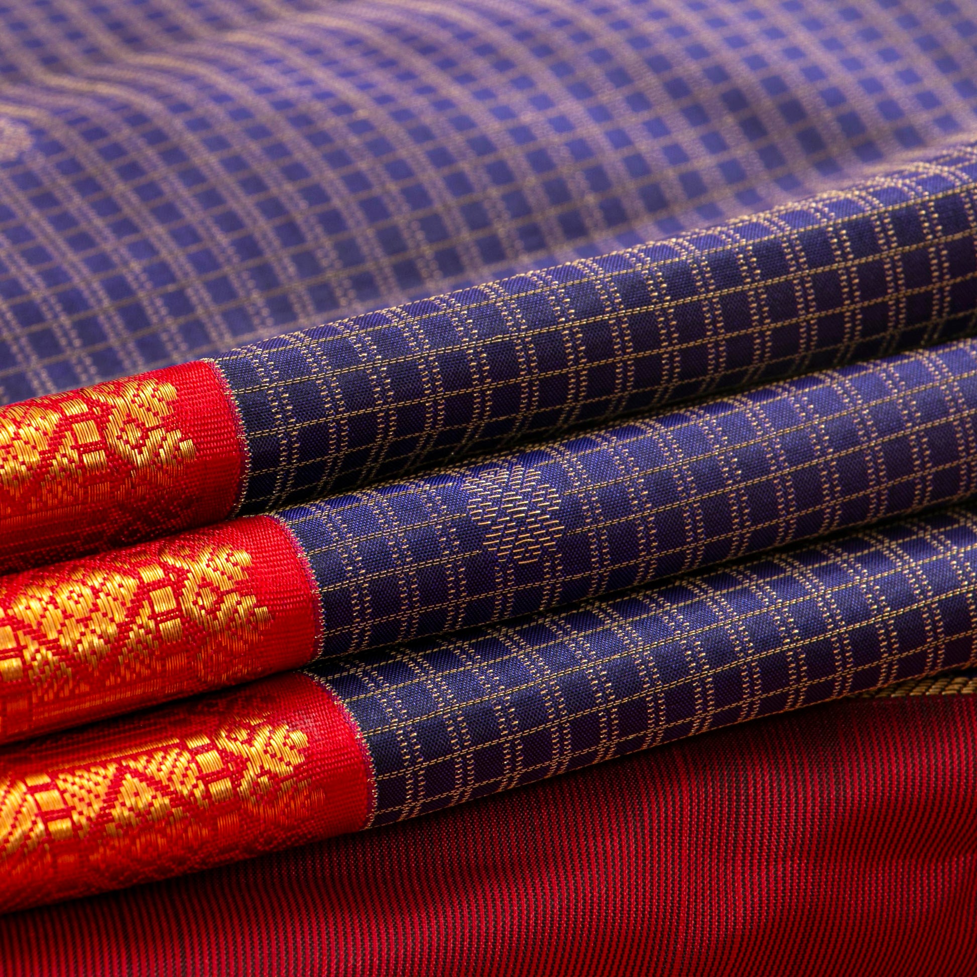 Royal Blue and Red Kanchipuram Silk Saree For Wedding Wear PV MEN 200 - Silk Sari - Panjavarnam PV MEN 200
