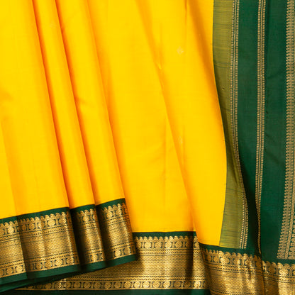 Yellow And Green Kanchipuram Silk Saree For Festive Wear PV MEN 194 - Silk Sari - Panjavarnam PV MEN 194
