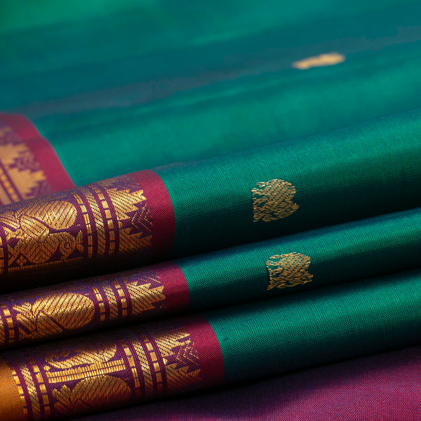 Green And Maroon Kanchipuram Silk Saree For Festive Wear PV NYC 1415